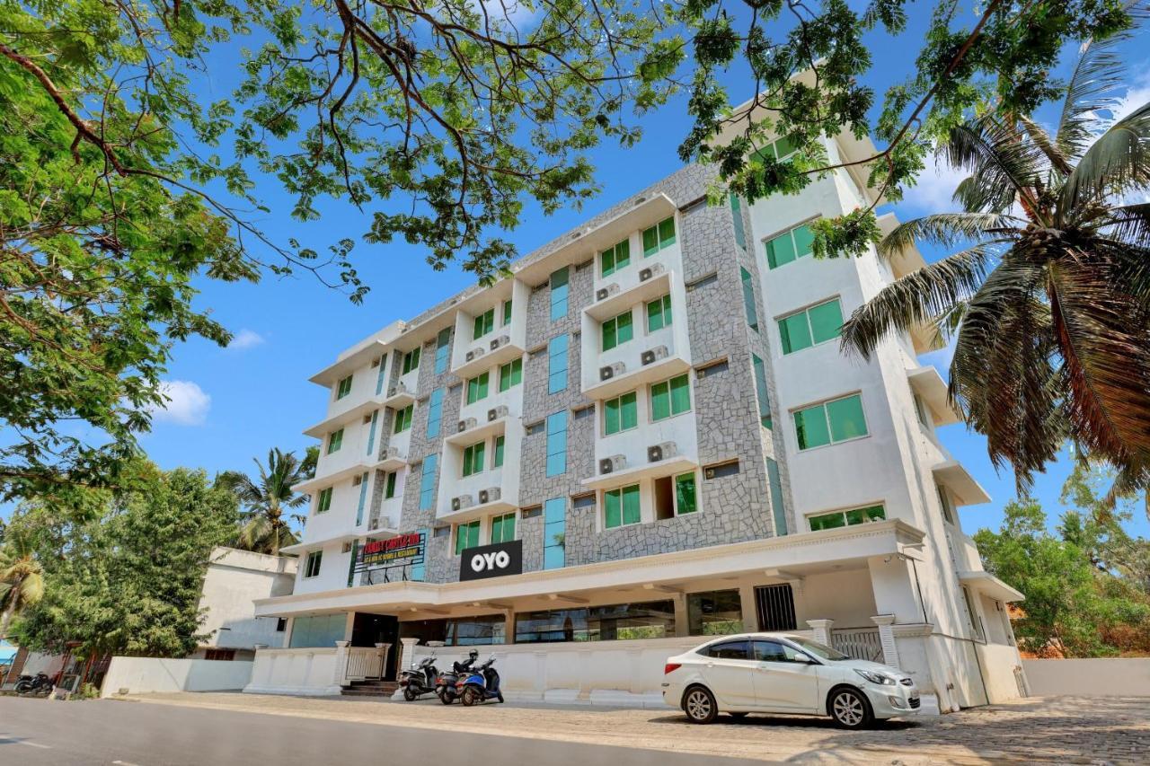 Hotel O Family Castle Inn Collection O Thiruvananthapuram Ngoại thất bức ảnh