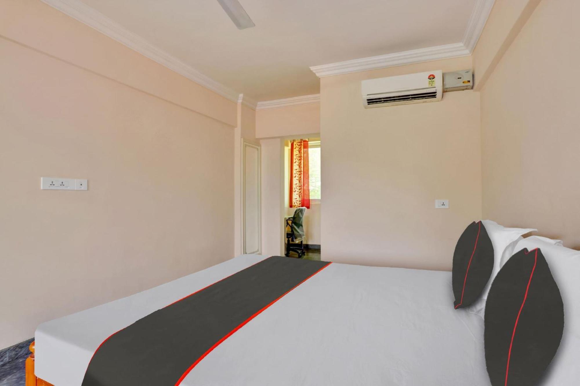 Hotel O Family Castle Inn Collection O Thiruvananthapuram Ngoại thất bức ảnh