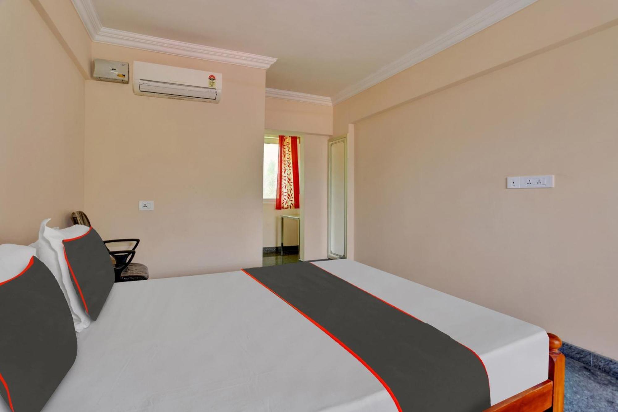 Hotel O Family Castle Inn Collection O Thiruvananthapuram Ngoại thất bức ảnh