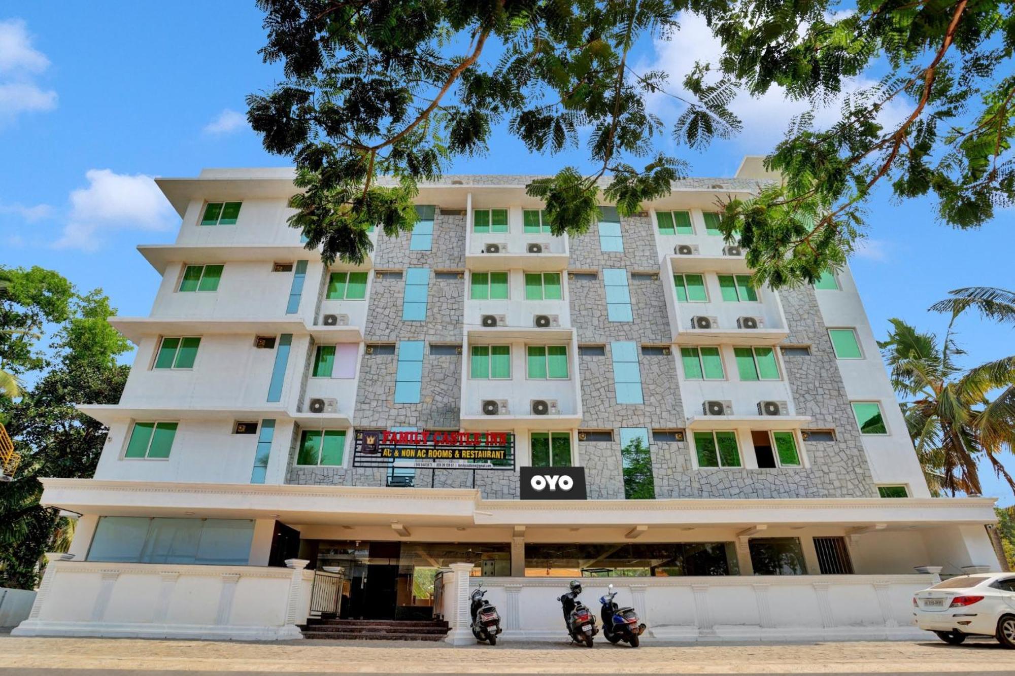 Hotel O Family Castle Inn Collection O Thiruvananthapuram Ngoại thất bức ảnh